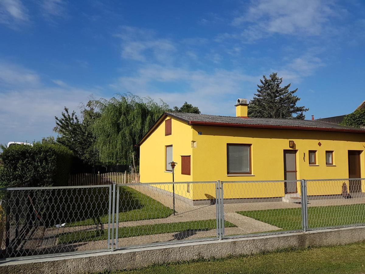Ferienhaus Christian Sankt Andra am Zicksee Bagian luar foto